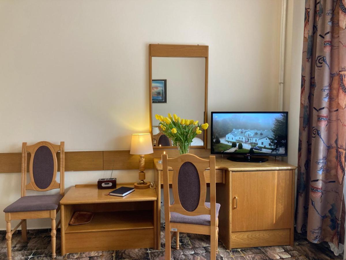 Bed and Breakfast Karat Varsavia Esterno foto