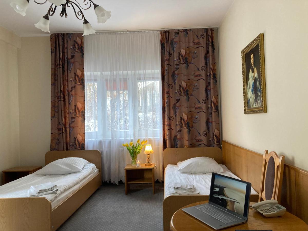 Bed and Breakfast Karat Varsavia Esterno foto