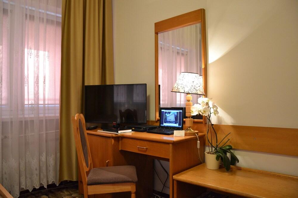 Bed and Breakfast Karat Varsavia Esterno foto